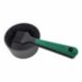 Gietijzeren sauspot met siliconen bakkwast van Big Green Egg.