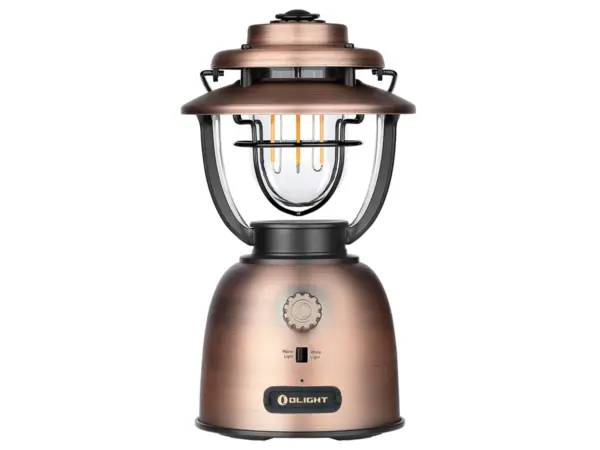 Olight Olantern Stretch Copper|Olight Olantern Strecht copper 1|Olight Olantern Stretch Copper charger|Olight Olantern Stretch Copper stretched|Olight Olantern Stretch Copper tafel|Olight Olantern Stretch Copper lezen|Olight Olantern Stretch Copper sfeer|Olight Olantern Stretch Copper stretched sfeer|Olight barbecueën in het donker|
