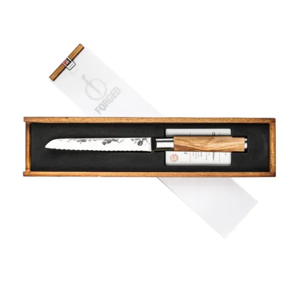 Forged Olive universeel mes gekarteld met olijfhouten handvat (OliveUniSer)
