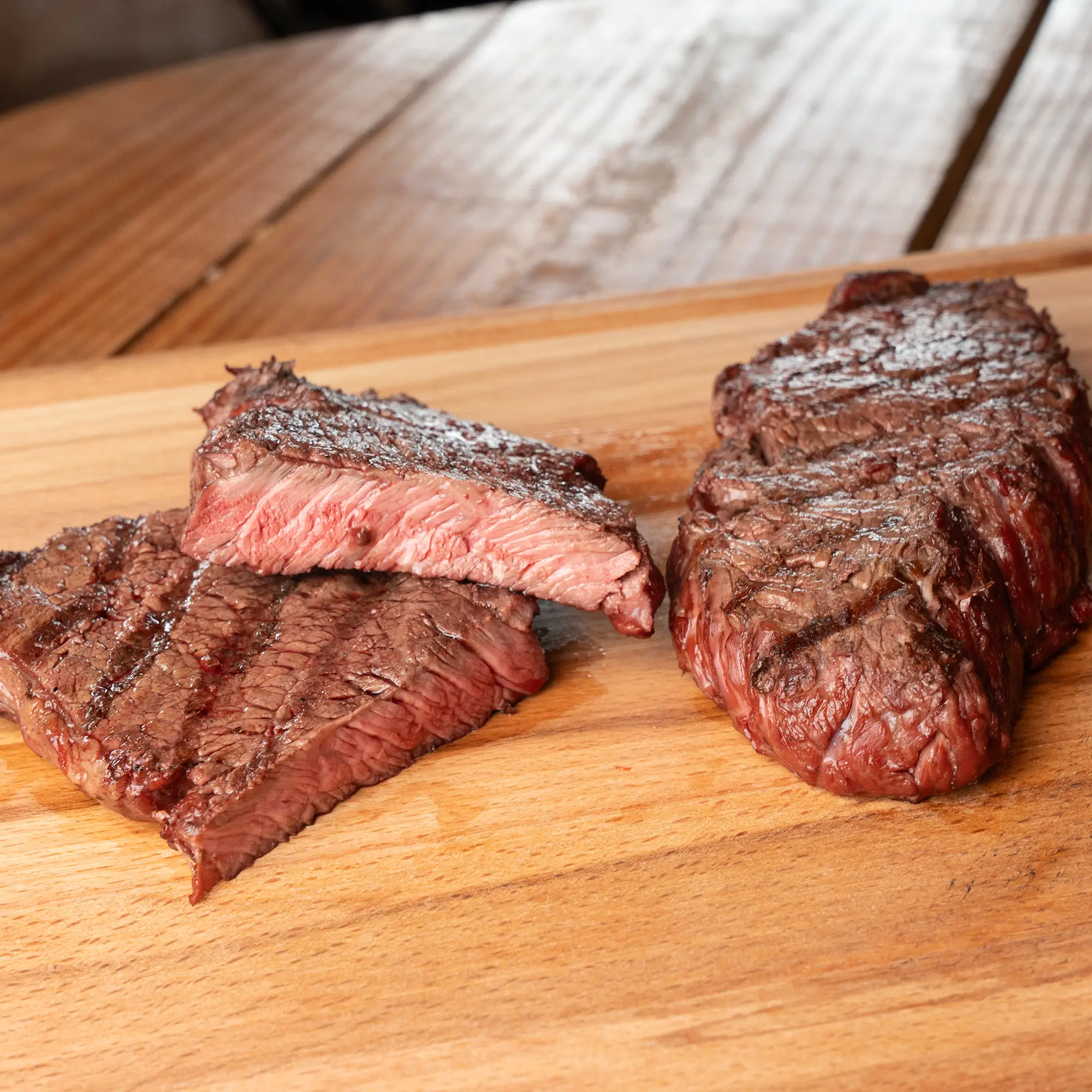 Denver Steak Red & White